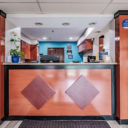 Days Inn By Wyndham Brunswick Bath Area Esterno foto