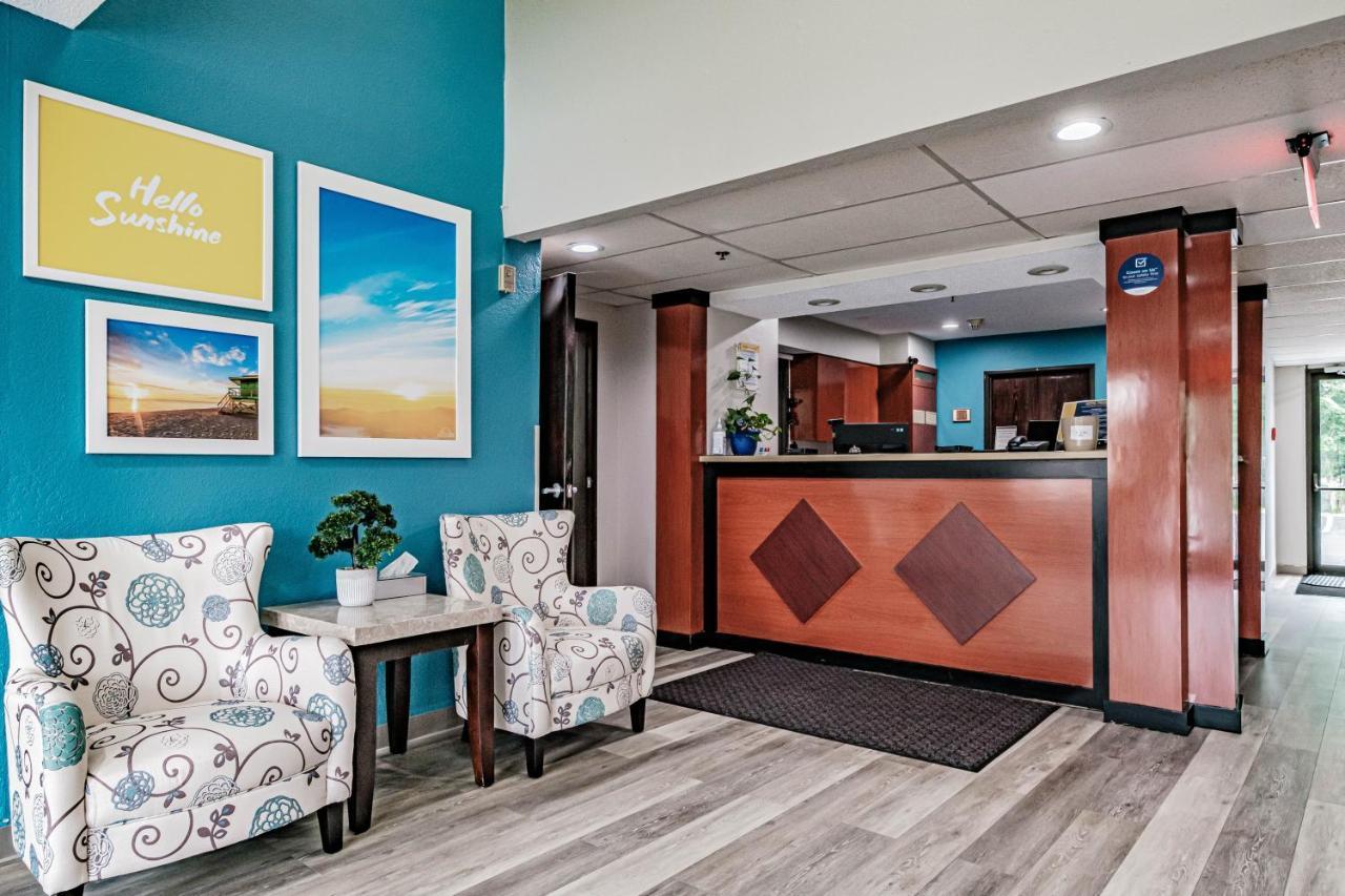 Days Inn By Wyndham Brunswick Bath Area Esterno foto