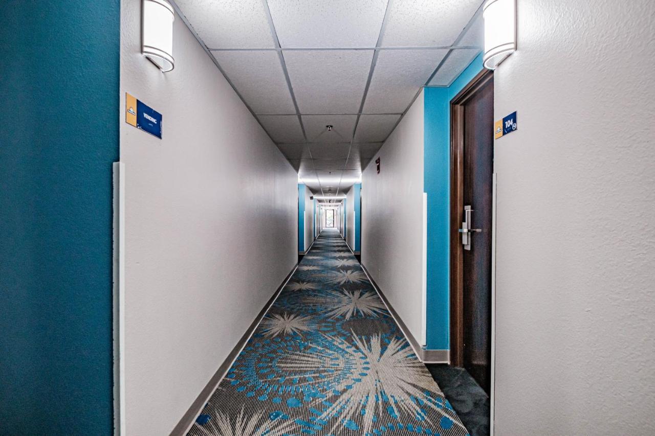 Days Inn By Wyndham Brunswick Bath Area Esterno foto