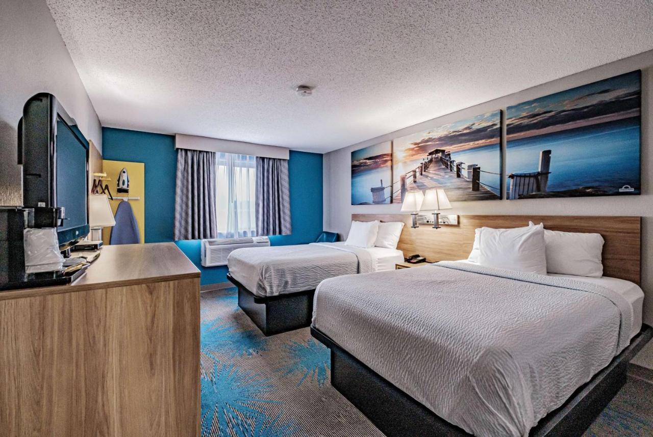 Days Inn By Wyndham Brunswick Bath Area Esterno foto